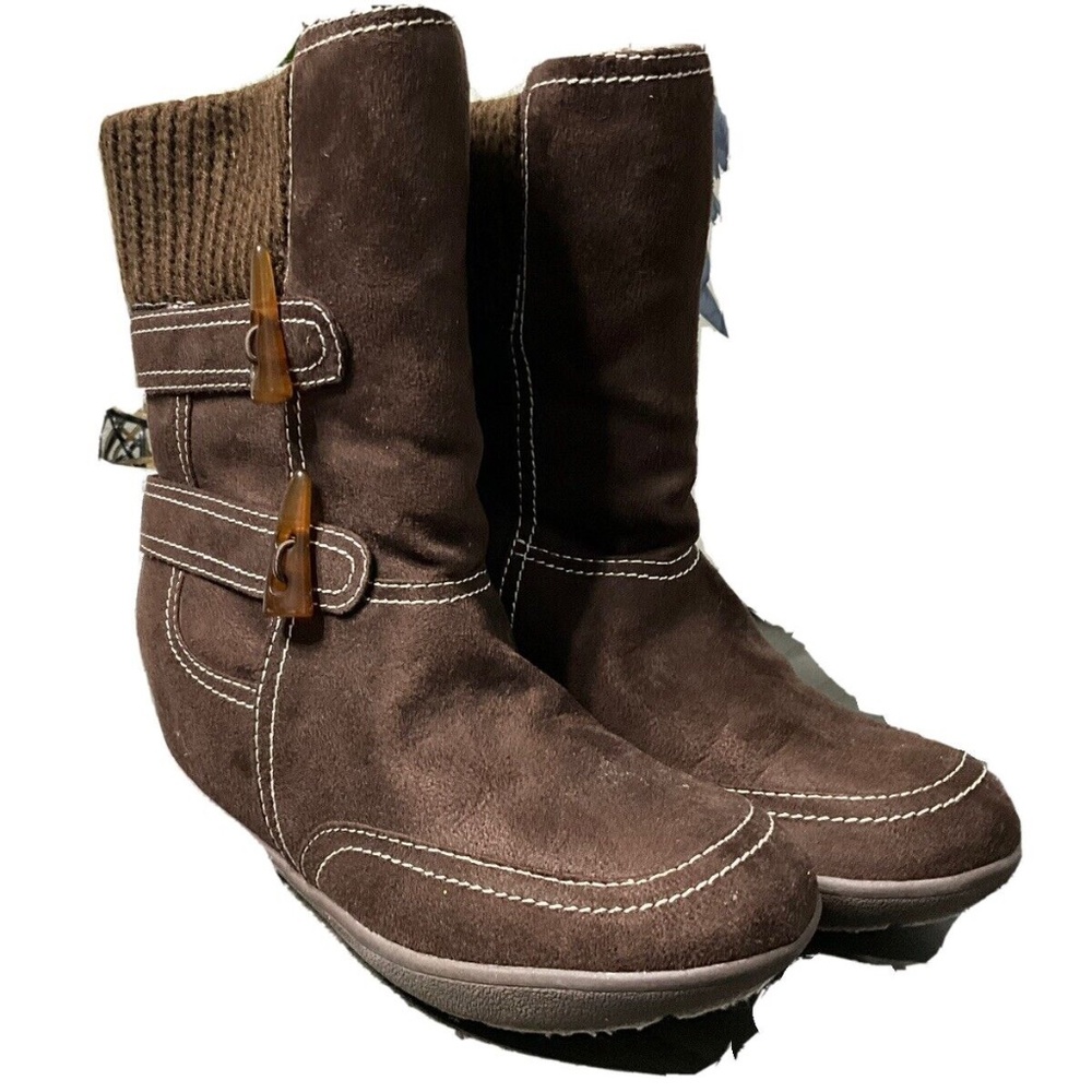 BAKERS ~ Size 8M Women's Brown Suede Boots